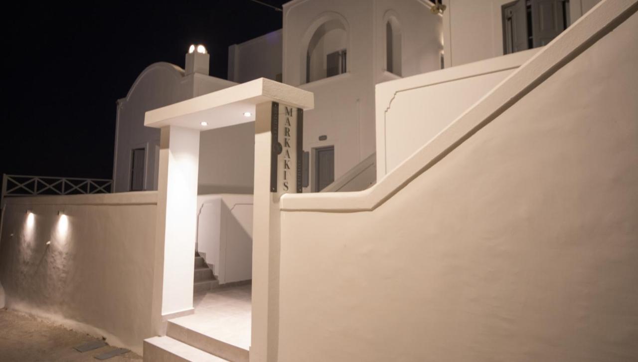 Markakis Studios Fira Town Ngoại thất bức ảnh