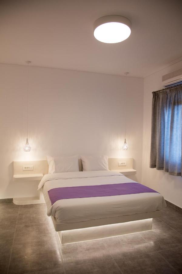 Markakis Studios Fira Town Ngoại thất bức ảnh
